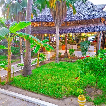 Maasai Resort Mombasa Esterno foto