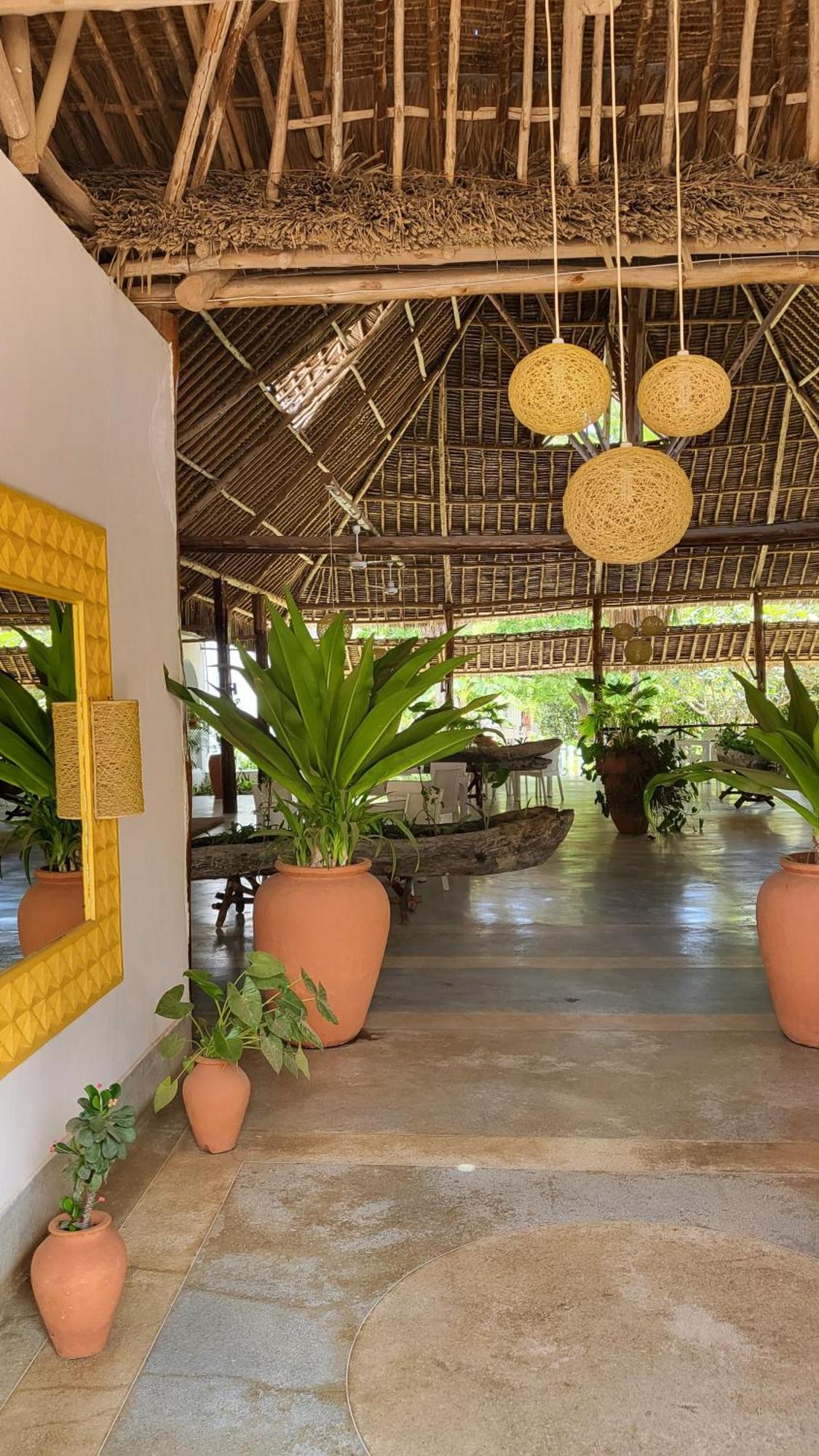 Maasai Resort Mombasa Esterno foto