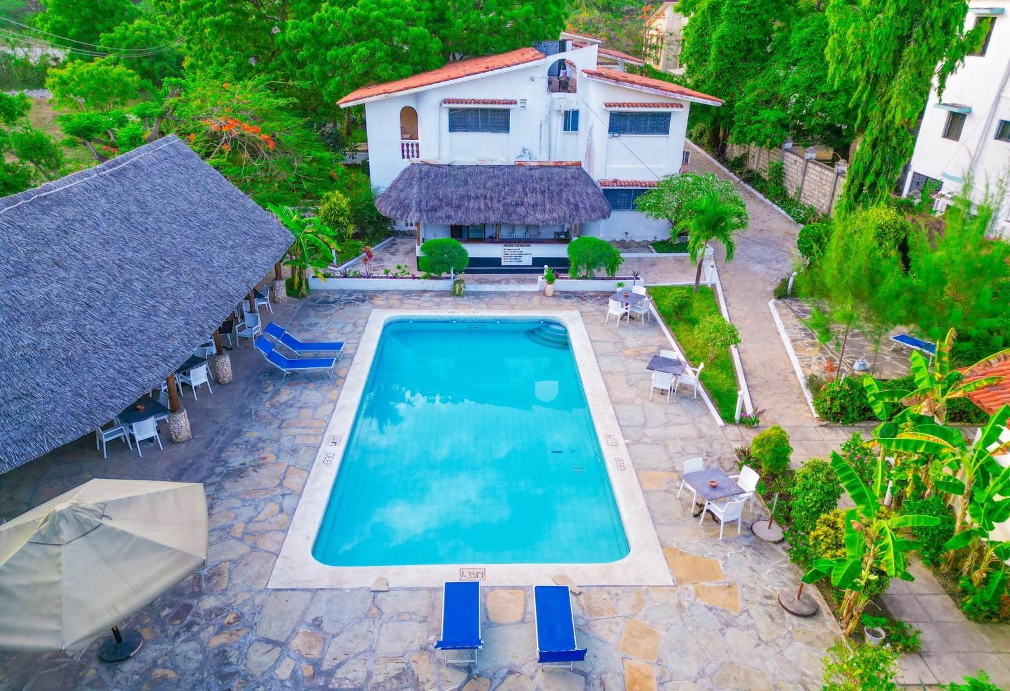 Maasai Resort Mombasa Esterno foto