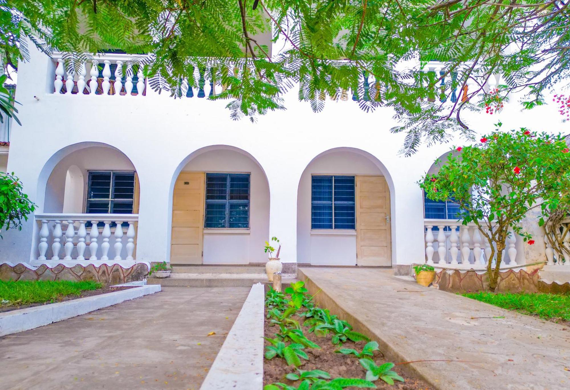Maasai Resort Mombasa Esterno foto